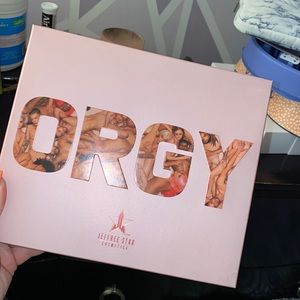 Orgy Jeffrey Star Cosmetics